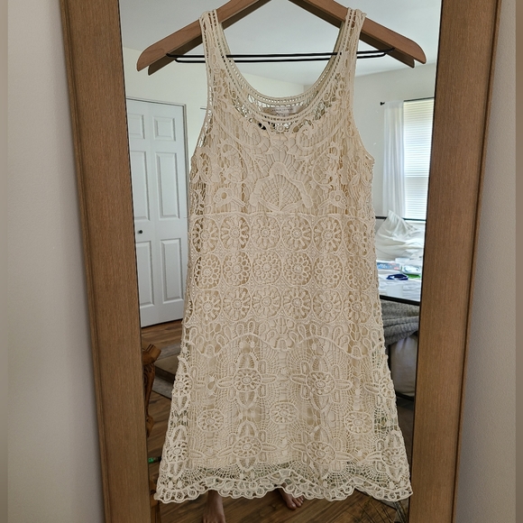 LC Lauren Conrad Dresses & Skirts - Lauren Conrad Crochet Dress